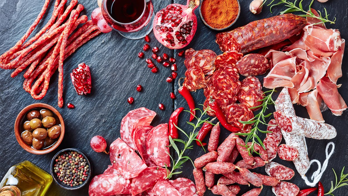 Contre Le Cancer Colorectal Faut Il Vraiment Manger Moins De Viande Rouge Et De Charcuterie Sante Magazine Contre Le Cancer Colorectal Faut Il Vraiment Manger Moins De Viande Rouge Et De Charcuterie Sante Magazine