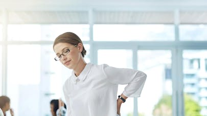 4 Nouveaux Traitements Pour Soigner Une Hernie Discale Sante Magazine