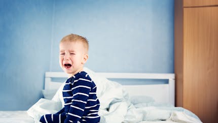 Les enfants souffrant d'anxiété de séparation ont un risque accru de troubles du sommeil