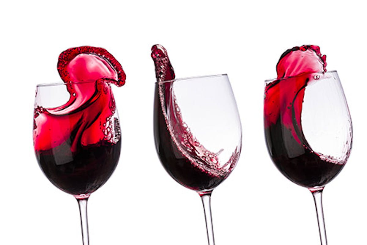 Je pouvais boire jusqu'à 6 litres de vin par jour : Jérémy Ferrari se  confie sur son alcoolisme