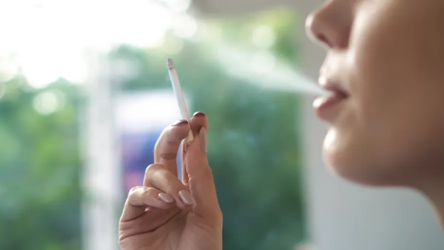 Coronavirus : les fumeurs seraient plus risque de dvelopper une forme svre | Sant Magazine Coronavirus : les fumeurs seraient plus risque de dvelopper une forme svre | Sant Magazine
