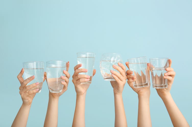 Boire de l'eau : vrai-faux et idées reçues