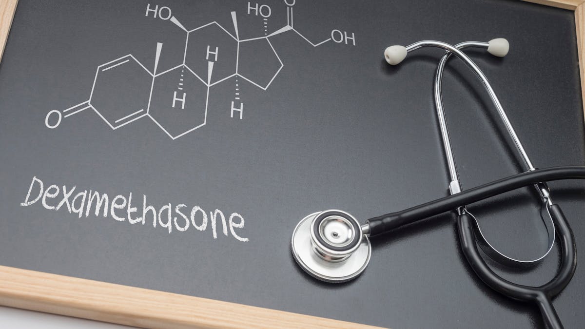 Dexaméthasone : un médicament ancien et bon marché efficace contre le coronavirus ? 