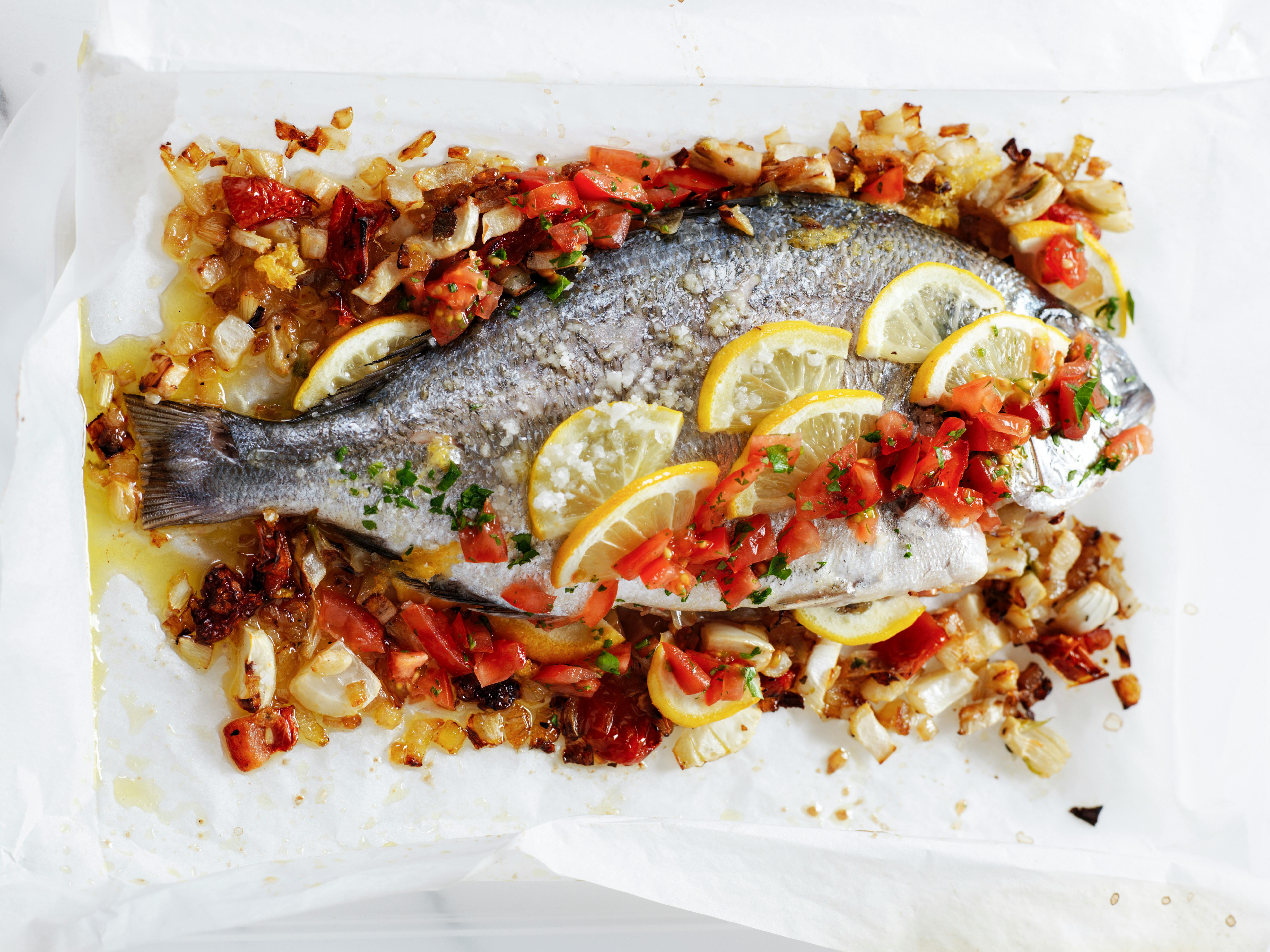 Recette De Dorade Au Fenouil Tomate Et Citron Sante Magazine