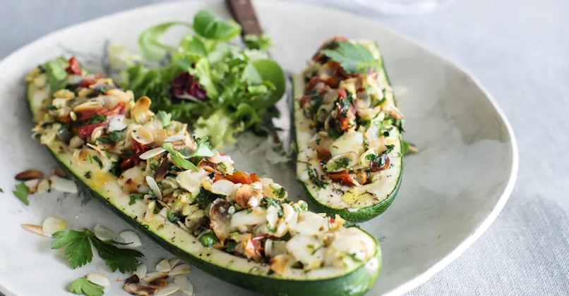 Recette De Courgettes Farcies Aux Legumes Sante Magazine Recette De Courgettes Farcies Aux Legumes Sante Magazine