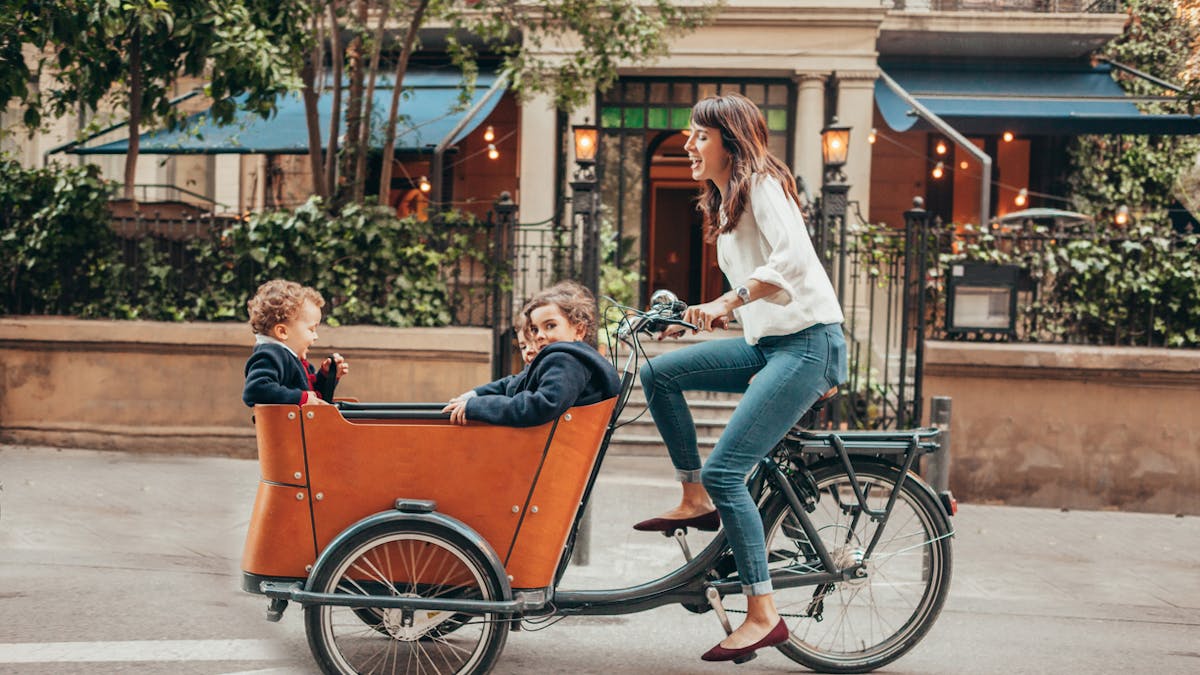 84% des parents envisageraient de déposer leurs enfants à l'école en vélo (plutôt qu'en voiture)