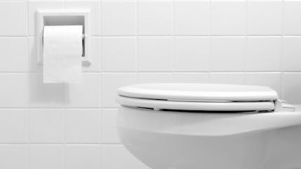 Covid-19: une analyse montre un niveau élevé de contamination dans les toilettes des patients