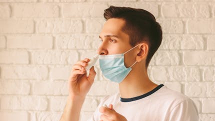 Covid-19 : des chercheurs américains travaillent sur un spray nasal protecteur
