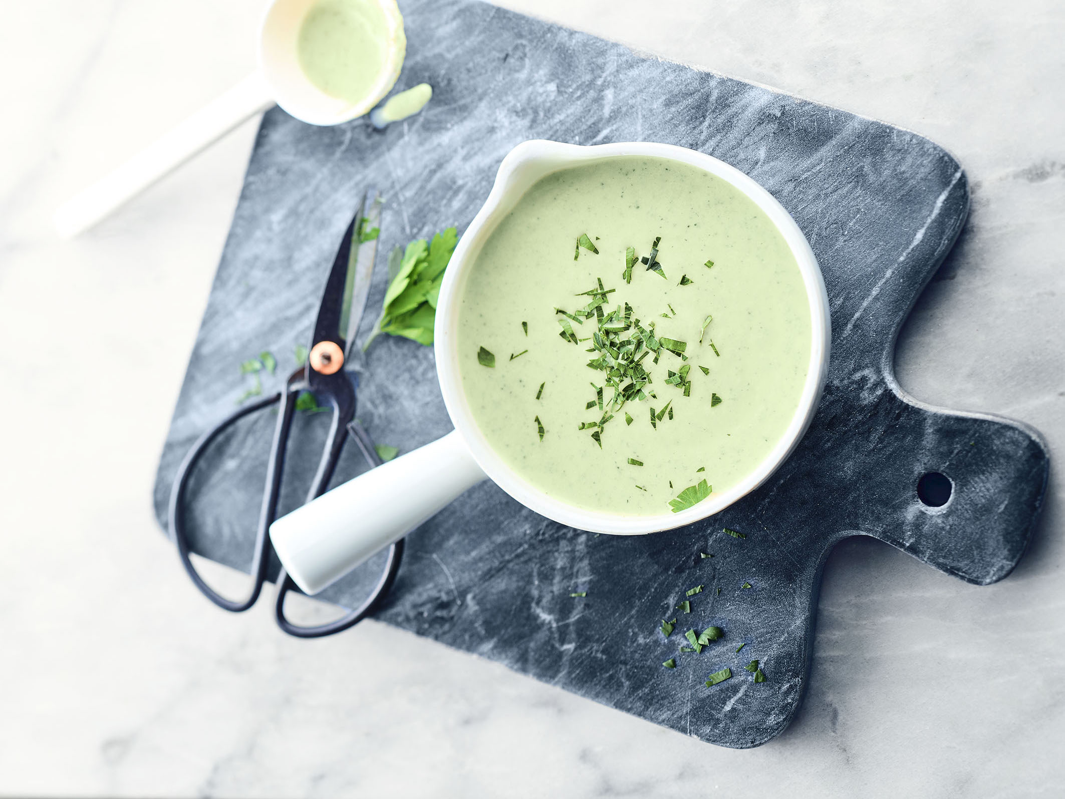 Recette De Veloute De Brocoli Et Laitue Au Persil Sante Magazine