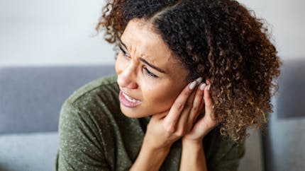 Acouphènes : ce qu'il faut savoir sur ces bruits anormaux dans l'oreille