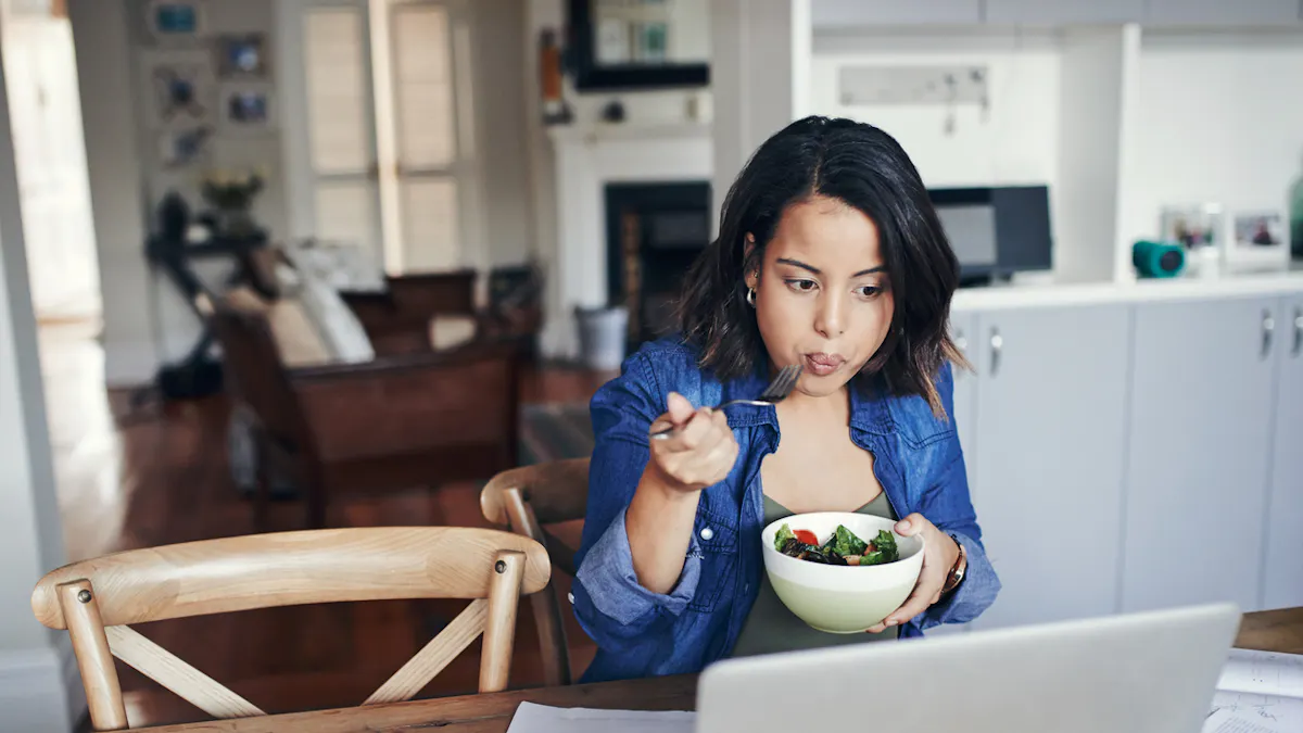 Alimentation Manger Un Plat Froid Fausse Notre Perception Sur Sa Teneur En Calories Sante Magazine Alimentation Manger Un Plat Froid Fausse Notre Perception Sur Sa Teneur En Calories Sante Magazine