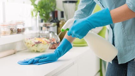 Ménage : pourquoi les produits à action désinfectante et nettoyante sont à éviter