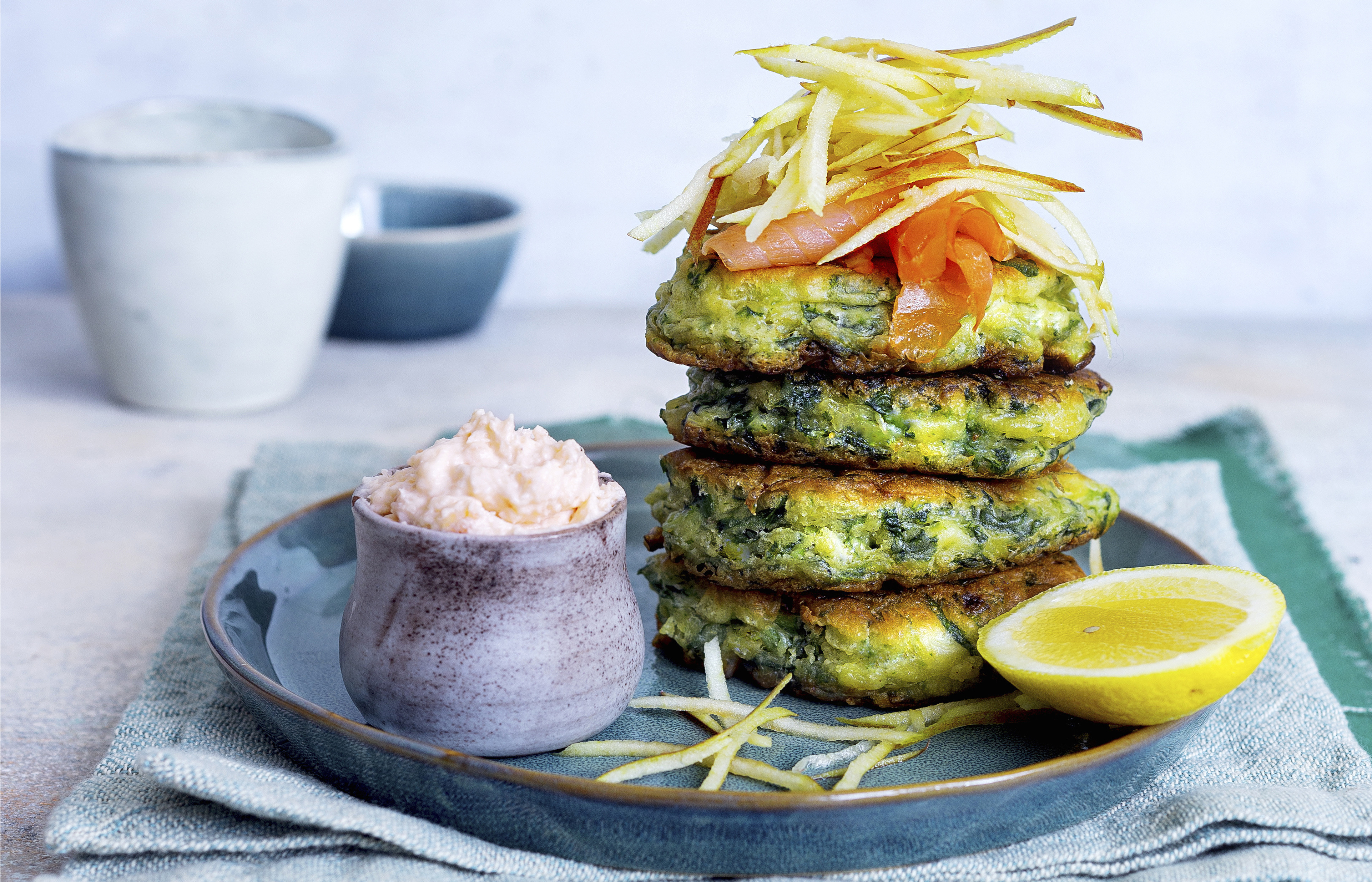 Recette De Petite Omelette Aux Epinards Et Saumon Fume Sante Magazine