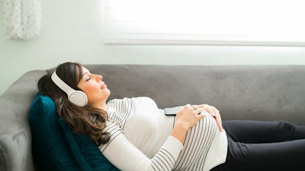 Le chant prénatal pour se préparer à l'accouchement