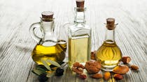 Olive, colza, tournesol, noix, sésame, lin : quelle est la meilleure huile pour la santé ?