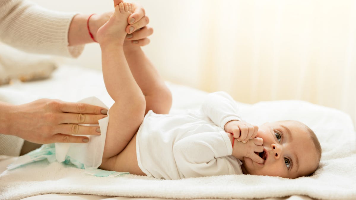 Ce Que Veulent Dire Les Couleurs Des Selles De Bebe Sante Magazine Ce Que Veulent Dire Les Couleurs Des Selles De Bebe Sante Magazine