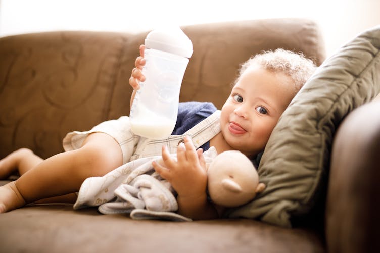Peut-on donner des laits végétaux aux bébés et enfants? - Enfant végé