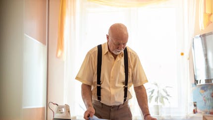 Seniors : les tâches ménagères plébiscitées pour la mémoire et contre les chutes 
