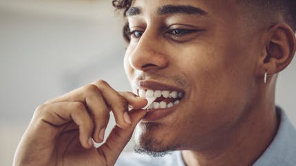 Un chewing-gum pour limiter la transmission du coronavirus ? 