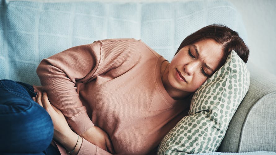 Syndrome prémenstruel : comment atténuer les symptômes ? | Santé ...