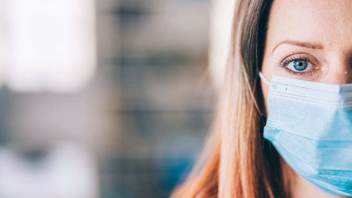 Un spray de pulvérisation nasale contre le virus fera l’objet de larges tests. 