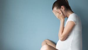 Dépression prénatale : quand le mal-être s'impose pendant la grossesse
