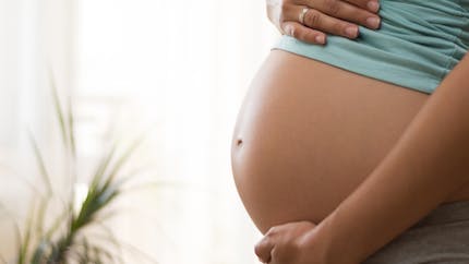 Comment soigner les hémorroïdes quand on est enceinte ?