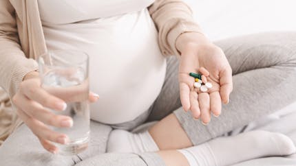 Pourquoi l’acide folique est-il essentiel pendant la grossesse ?