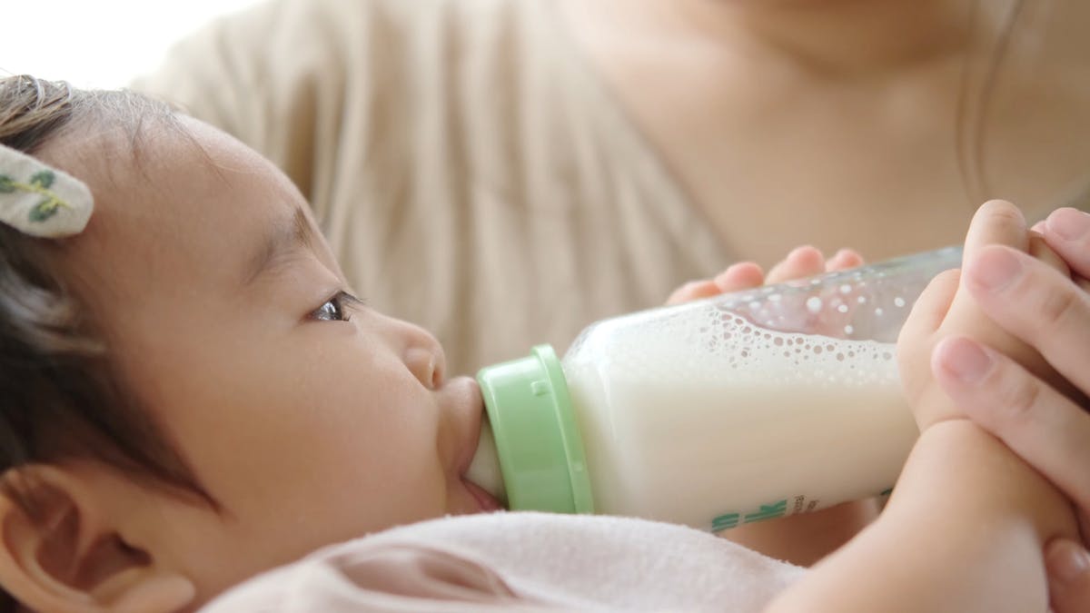 Allergie Au Lait De Vache Chez Bebe Que Faire Sante Magazine Allergie Au Lait De Vache Chez Bebe Que Faire Sante Magazine