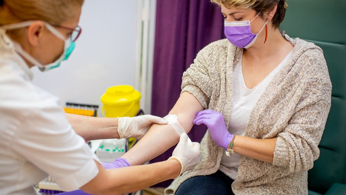 Depister Un Diabete Prise De Sang Tests Autotests Sante Magazine Depister Un Diabete Prise De Sang Tests Autotests Sante Magazine