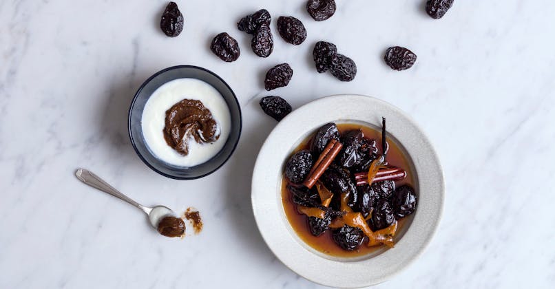 Pruneaux Poches Aux Epices Sante Magazine Pruneaux Poches Aux Epices Sante Magazine