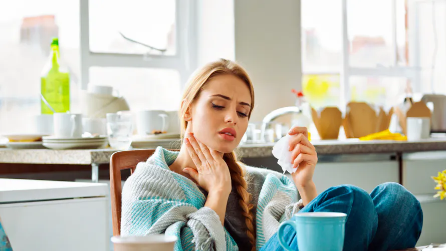 Pharyngite : causes, symptmes, traitement et prvention | Sant Magazine Pharyngite : causes, symptmes, traitement et prvention | Sant Magazine