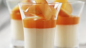 Crème d’amandes au coulis d’abricot