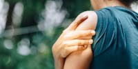 Douleur au bras gauche : un signe d’infarctus ? 