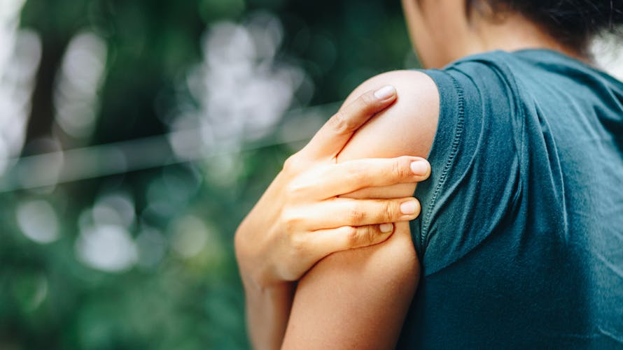 Douleur au bras gauche : infarctus ou non ? autres causes ...