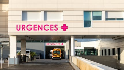 Hôpitaux en crise : ce qu’il faut retenir de l’interview d’Elisabeth Borne au micro de France Bleu
