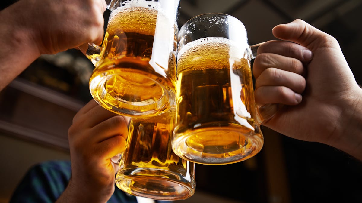 D'après des scientifiques, la bière améliorerait la microbiote intestinale des hommes
