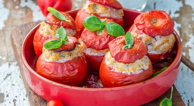 tomates-farcies-boulgour-poulet