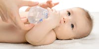 Déshydratation du bébé : quels sont les signes ?