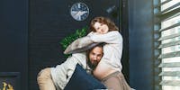 Femme enceinte et son conjoint heureux, grossesse et sexualité