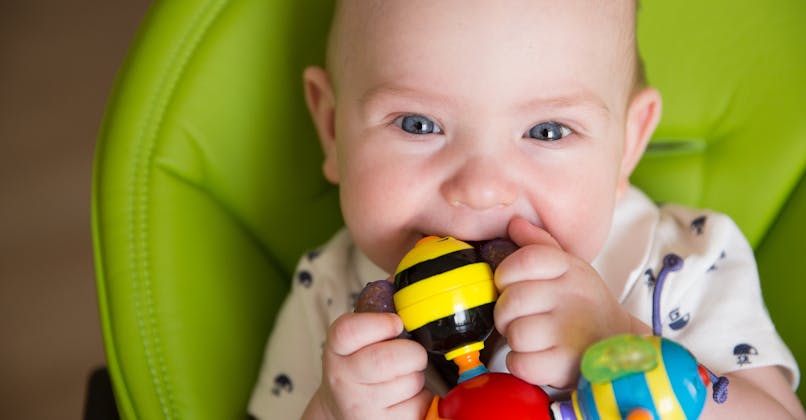 Que Sait Faire Bebe A 5 Mois Sante Magazine Que Sait Faire Bebe A 5 Mois Sante Magazine