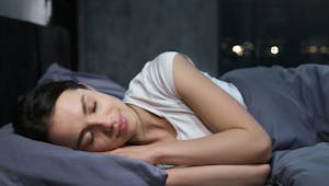 Le sommeil paradoxal : la voie vers les rêves