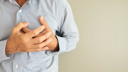 Angine de poitrine - Angor : tout savoir sur cette douleur thoracique