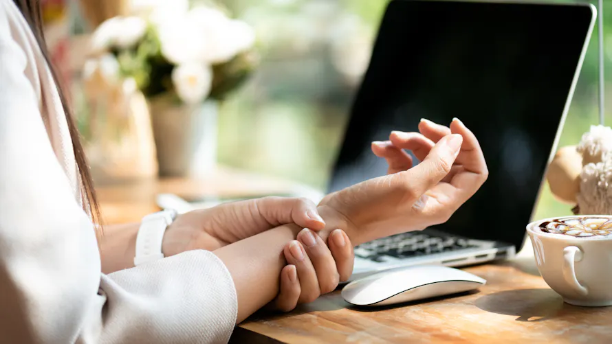 Comment Faire Pour Arreter D Avoir Mal Au Poignet