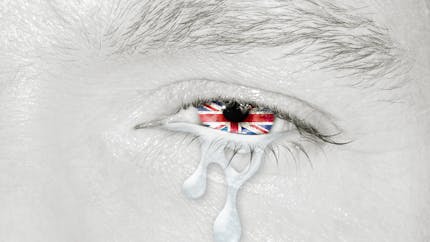 Pourquoi les Britanniques pleurent-ils tant leur reine ?