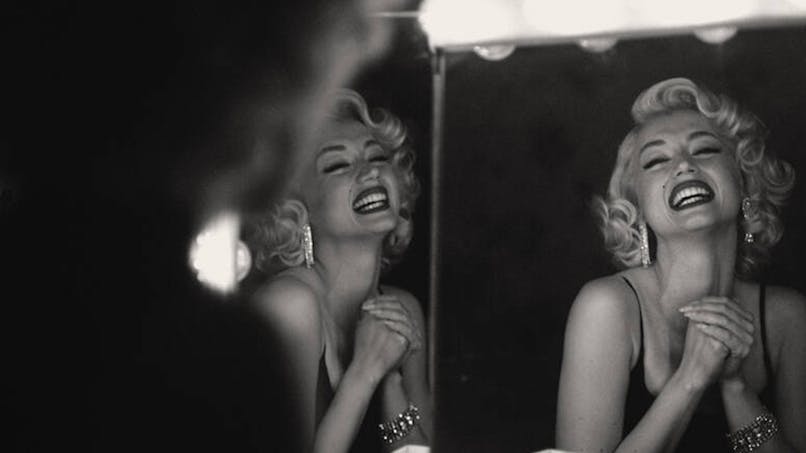 Blonde est une adaptation du livre de Joyce Carol Oates qui retrace le destin tragique de Marilyn Monroe 