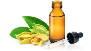 L’huile essentielle d’ylang-ylang : elle booste la libido !