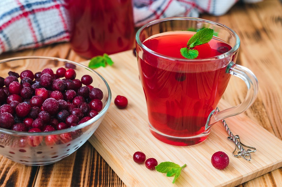 Jus de cranberry : le remède contre les infections urinaires