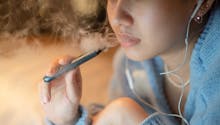 Pour les plus de 17 ans, certaines utilisations baissent : tabac, alcool ou cannabis pendant que d'autres montent en flèche