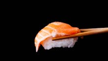 "Sushi-terro" au Japon : de mauvaise blague à scandale sanitaire
